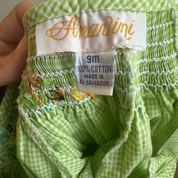 Smocked green dress with frogs and snails, size 9 months - Picture 2 of 3